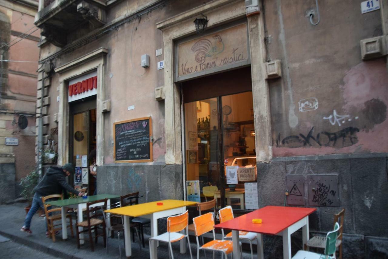 Luxury Catania Panzió Kültér fotó